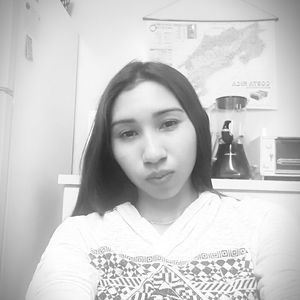 Meet your Posher, Dania